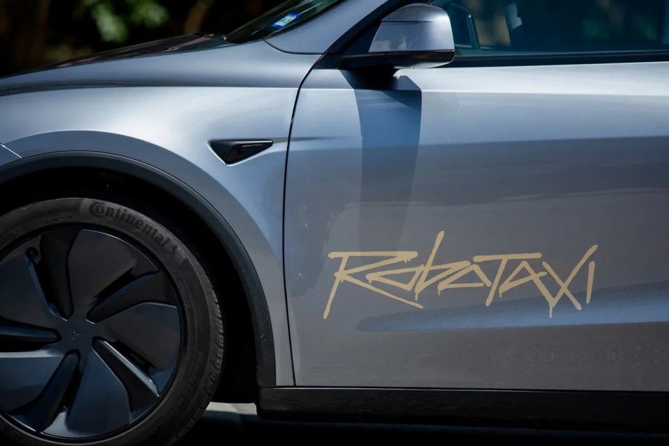 Preview: Nevada clears Tesla for up to 5,000 Clark County robotaxis